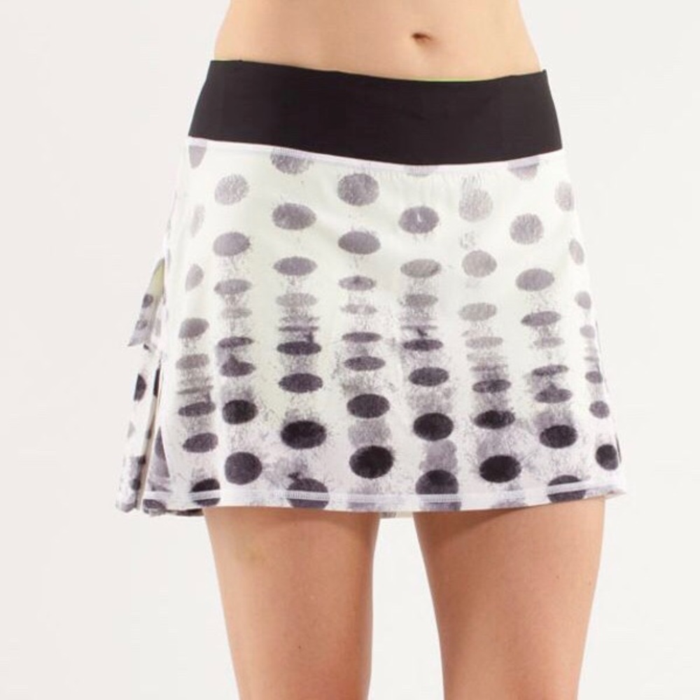 Lululemon Pacesetter Skirt, Seaside Dot 6 Tall
